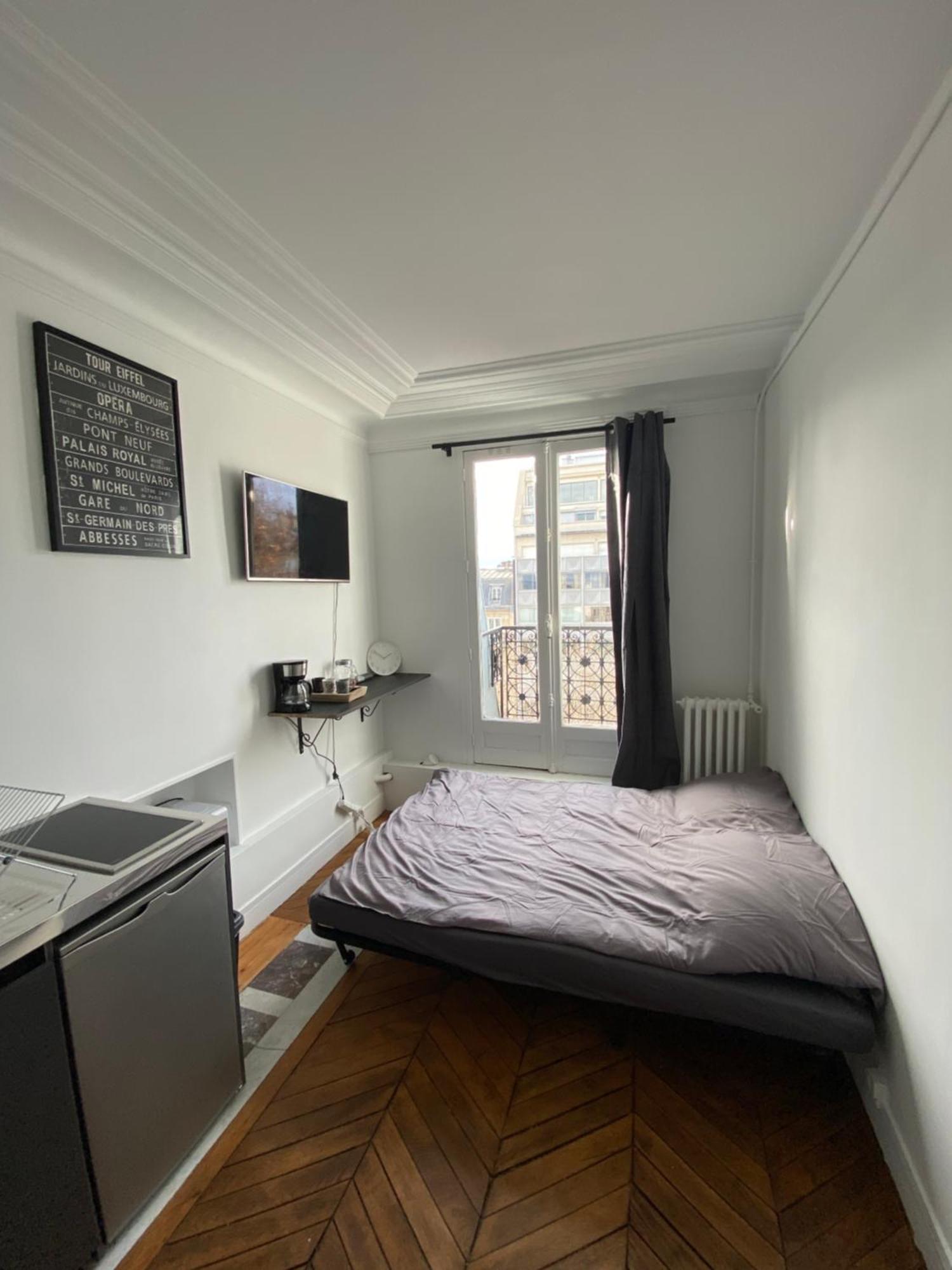 The Room Of The Eiffel Tower Париж Екстериор снимка